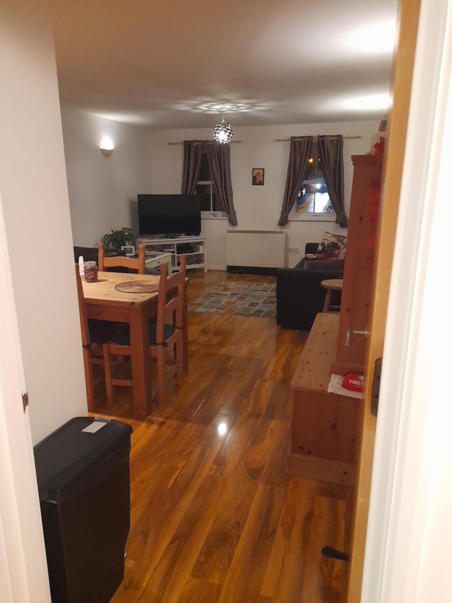 Glastonbury Town Center-Entire Apartment Eksteriør billede